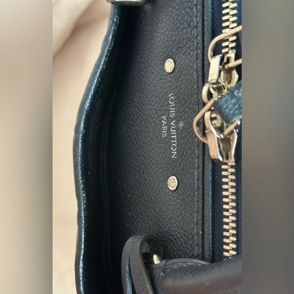 Louis Vuitton Monogram Empreinte Speedy Bandouliere 25 M43740 Dark blue - Picture 7 of 16